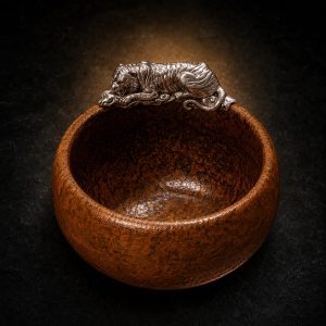Tiger Zodiac Silver-Adorned Coarse Pottery Teacup|虎银饰粗陶茶杯